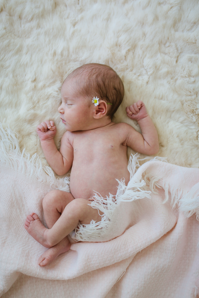 natural lifestyle newborn photographer Melbourne, Werribee & Geelong