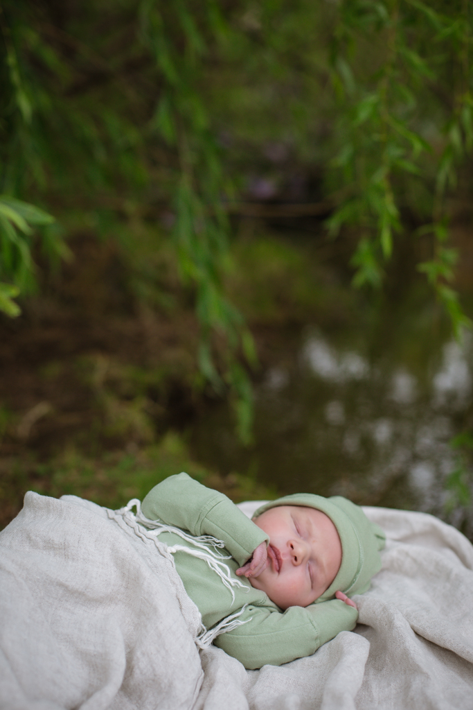 Melbourne’s western suburbs lifestyle newborn photographer