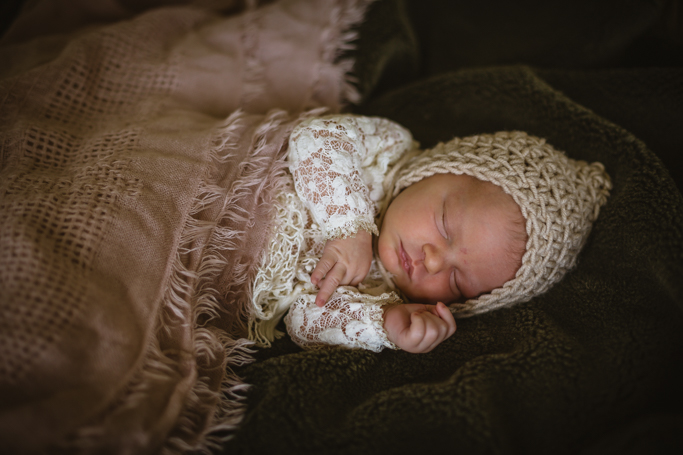 Natural creative newborn photography, Melbourne, Werribee