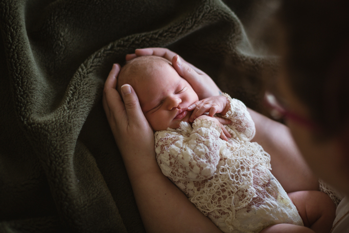 Natural creative newborn photography, Melbourne, Werribee