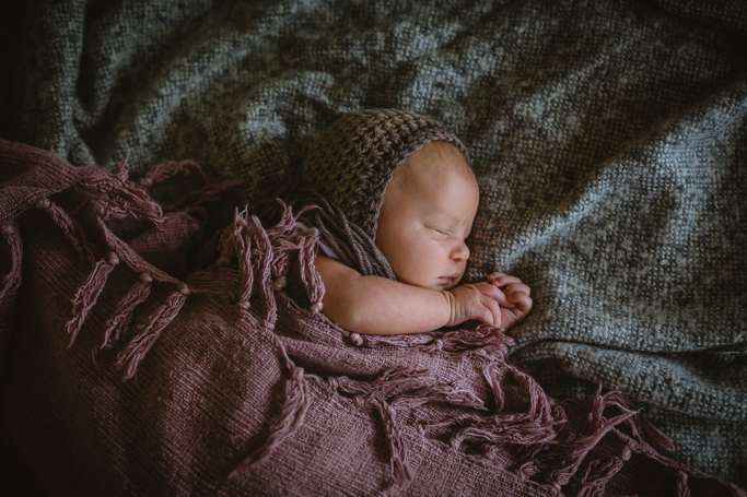 Natural creative newborn photography, Melbourne, Werribee